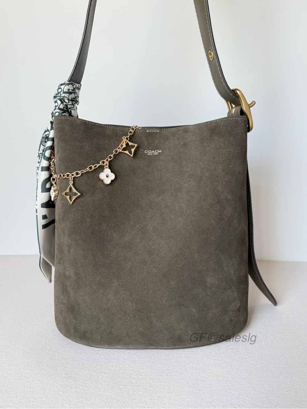 NWT Coach Bleecker Bucket Shoulder Bag Suede Olive Green CCC24 Styled Set